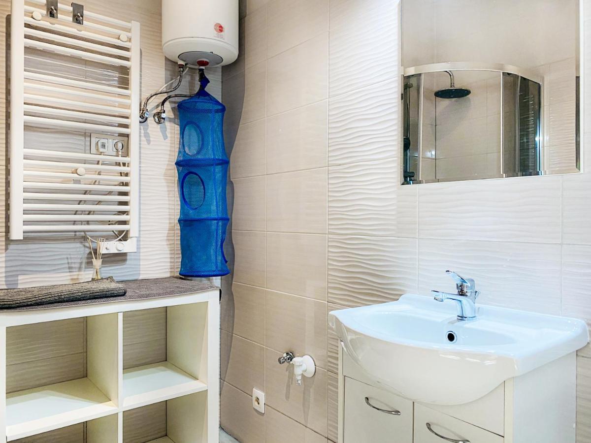 Apartment Next To Wawel Castle, Vistula River & Old Town Cracow Krasków Εξωτερικό φωτογραφία